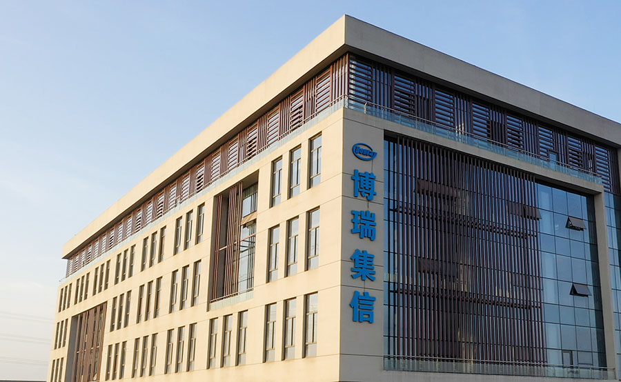 PLS54843.00_01_39_13.Still015